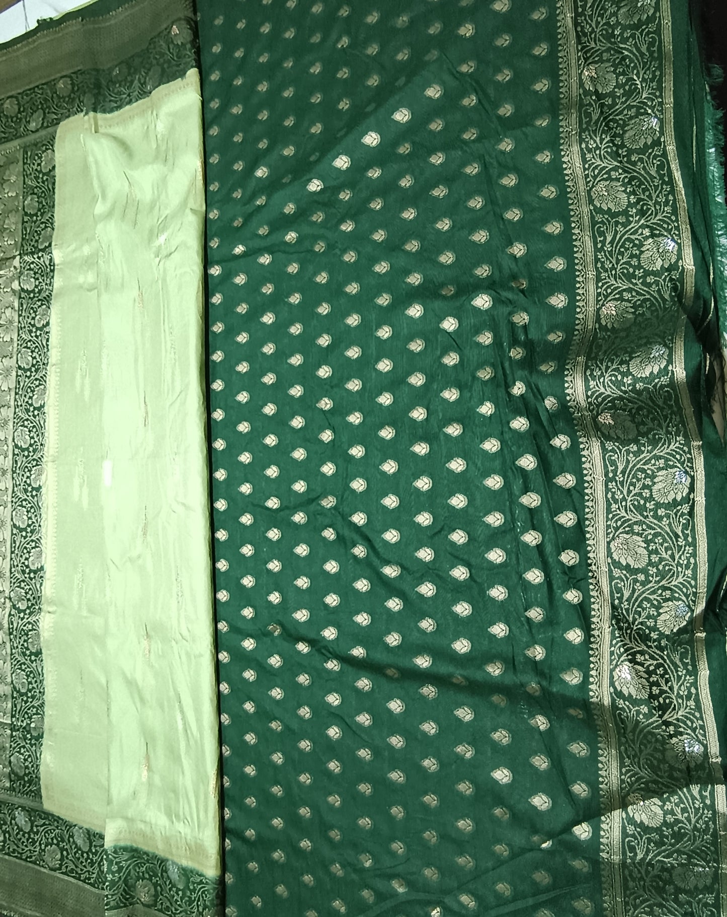 Pastel Green Dola Gold & Silver Zari sarees